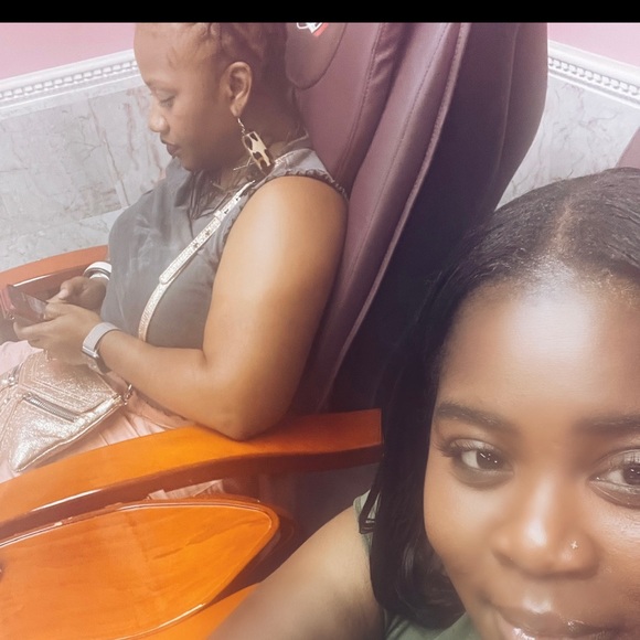 Cohost Show - Picture 7 of 11